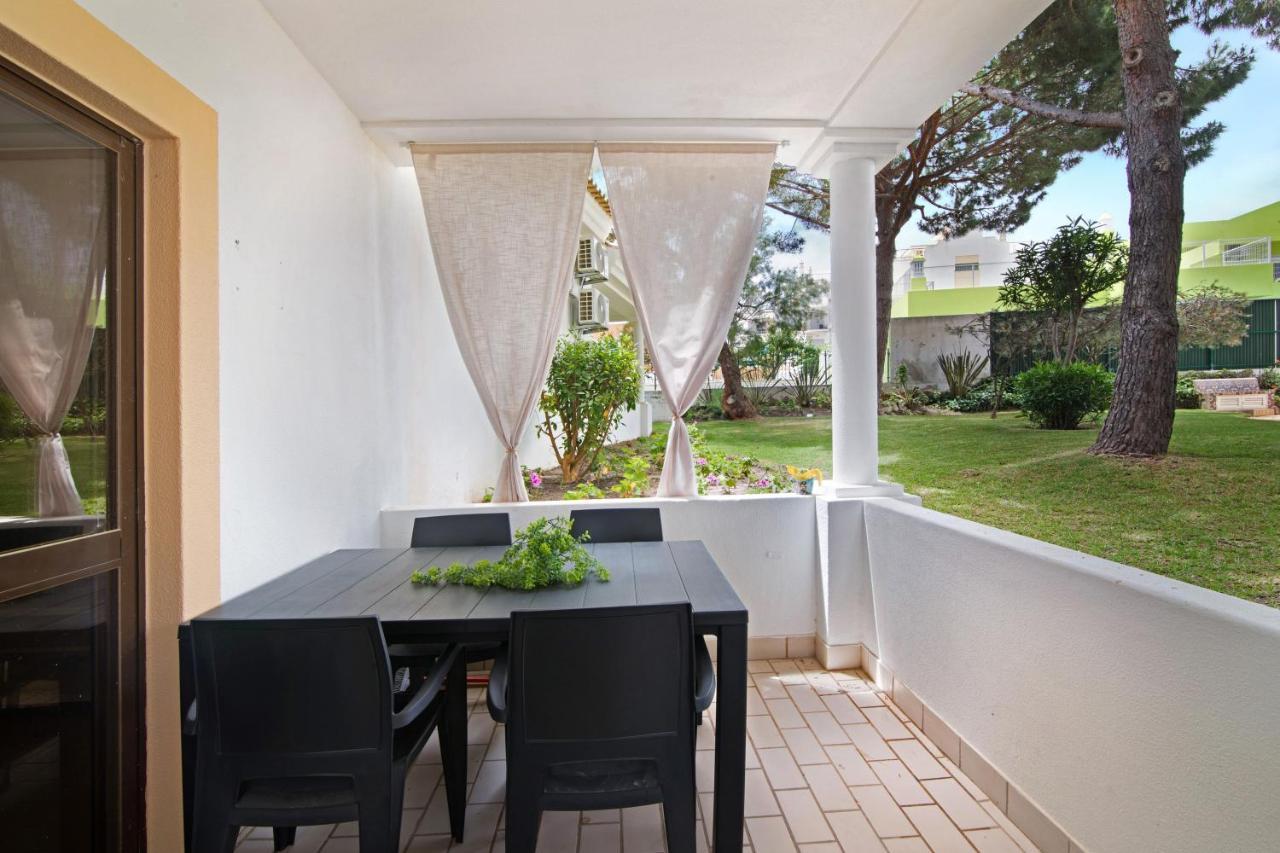 Apartamento Jardins Da Falesia Albufeira Luaran gambar